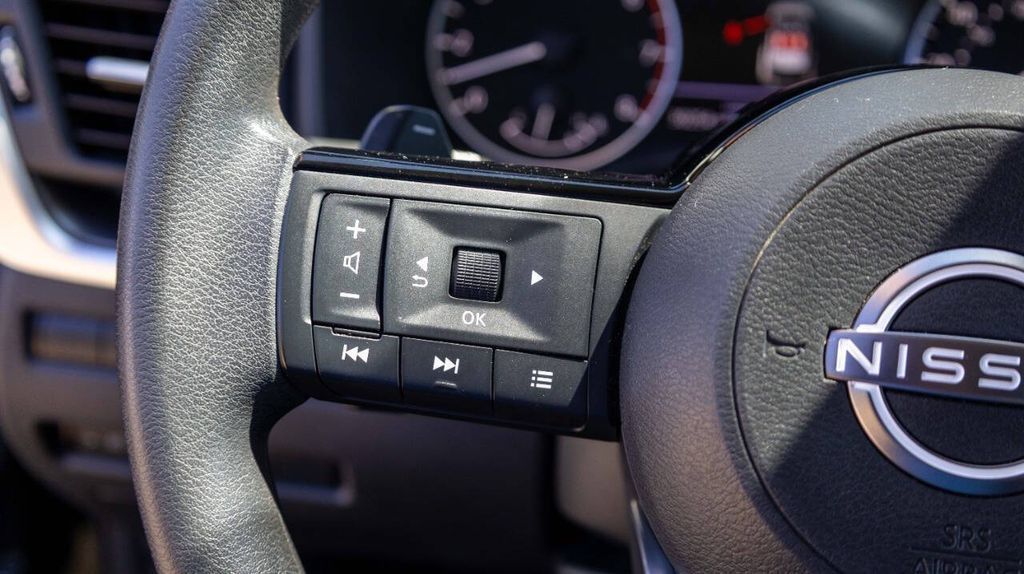 Used 2023 Nissan Rogue SV 4D Sport Utility