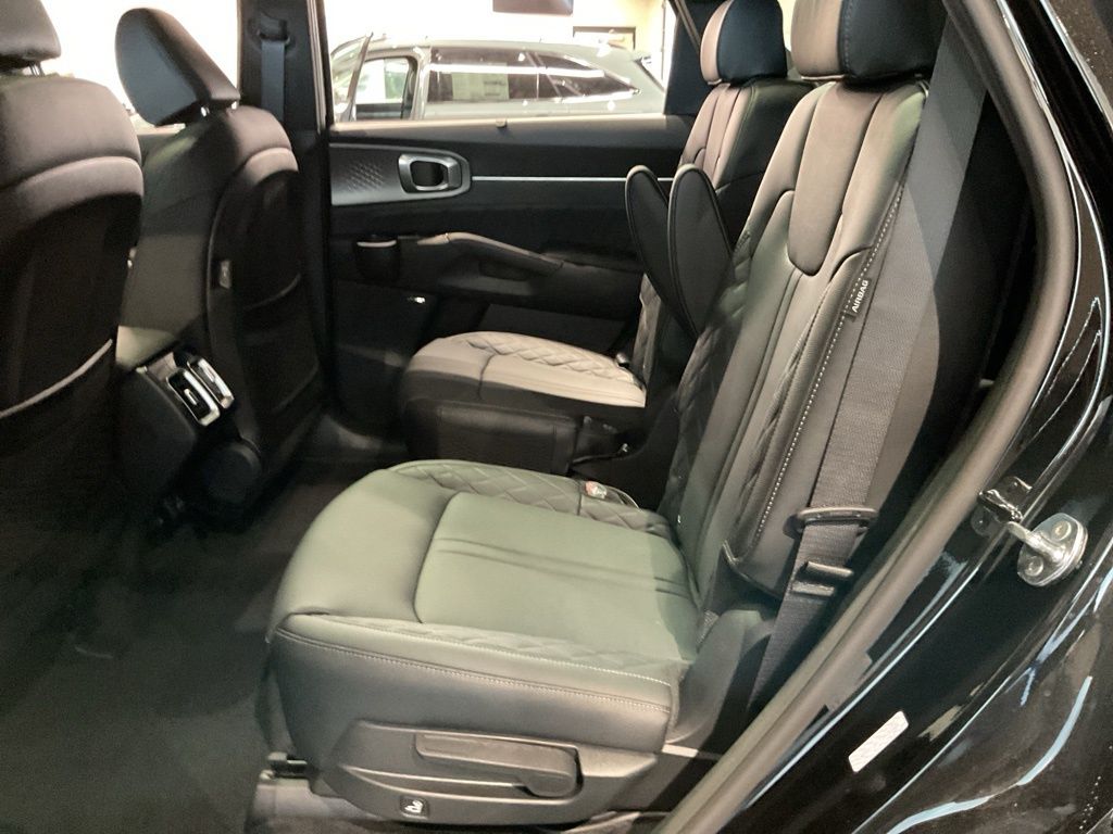 New 2026 Black Kia SX Prestige image 21