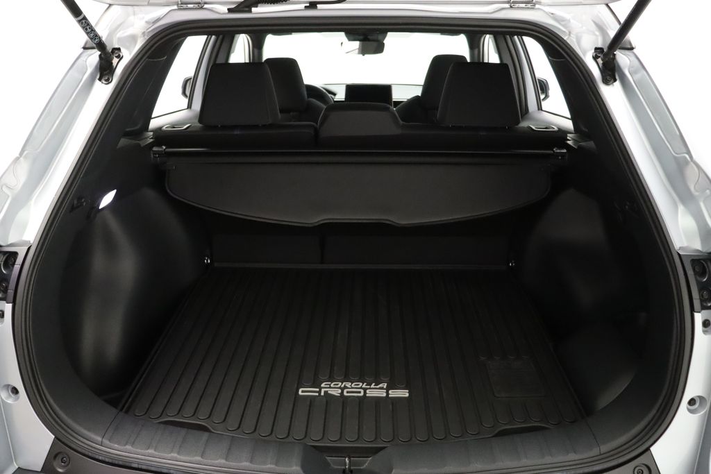2024 Toyota Corolla Cross SE 22