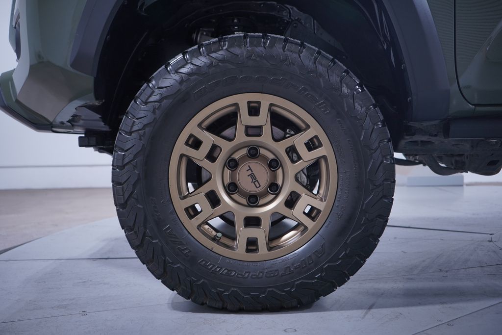 Thumbnail: 2021 Toyota Tacoma - 2