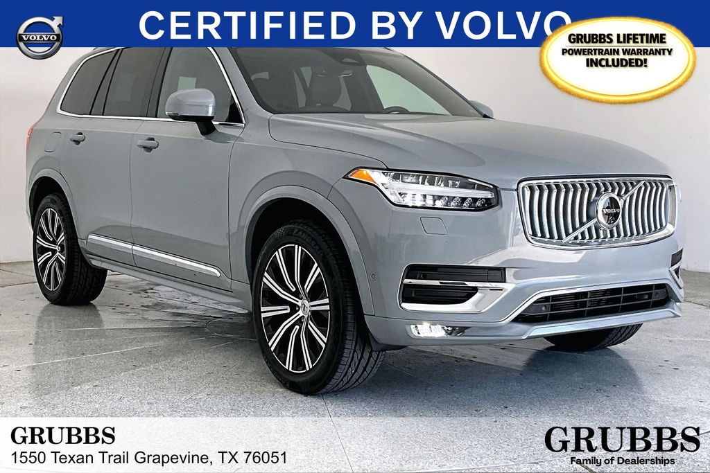 2024 Volvo XC90 B6 Plus Bright Theme 7-Passenger AWD