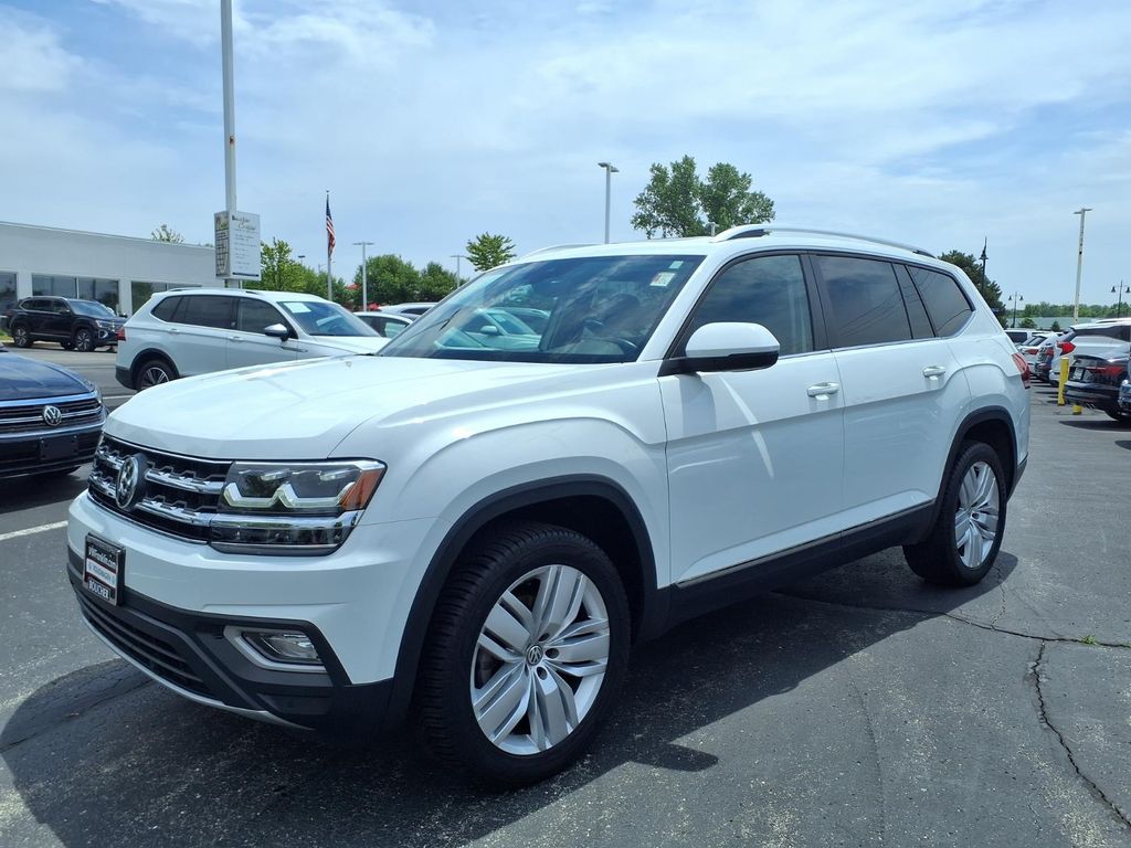 Used 2019 Pure White Volkswagen SEL image 5