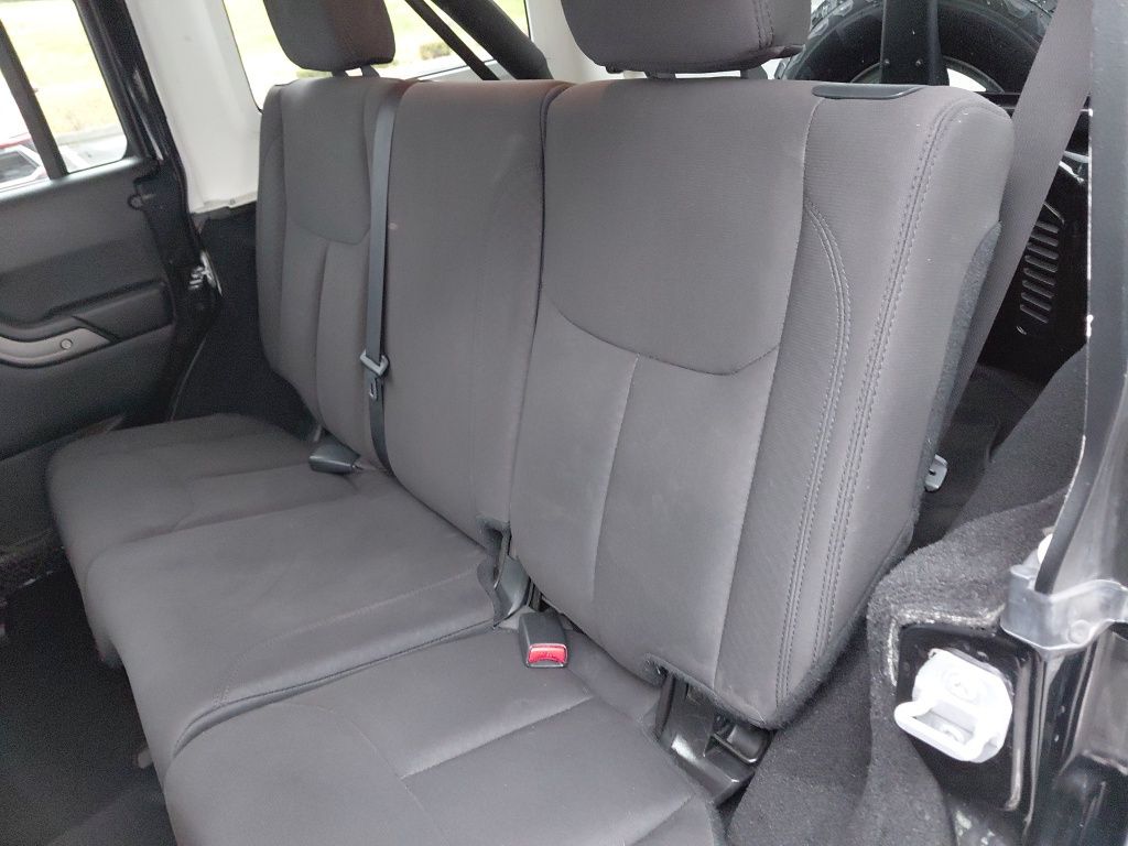 Thumbnail: 2017 Jeep Wrangler - 26