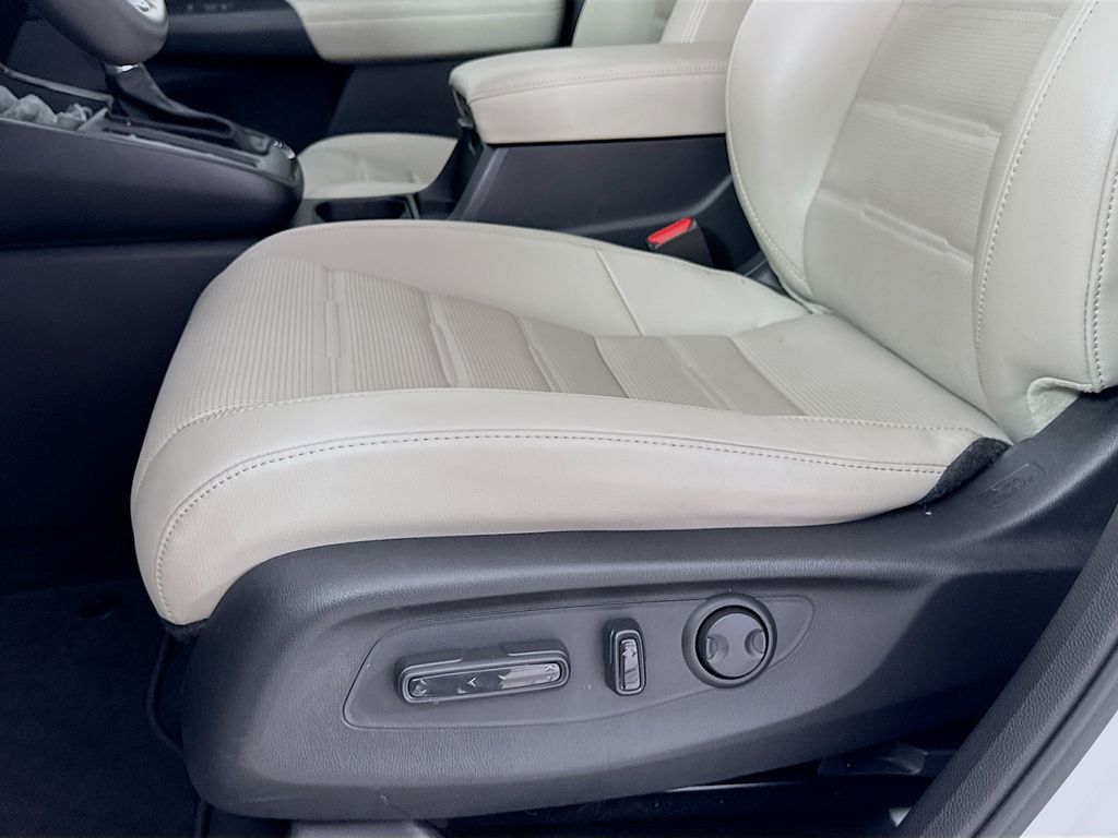 Used Car 2023 Honda Cr-v  Ex-l For Sale Under $35,000 In Austin, Texas