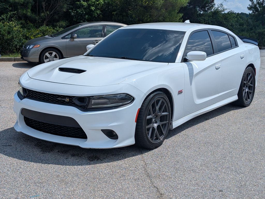 White Knuckle Clearcoat 2019 Dodge Charger Sedan Rear-Wheel Drive 8-Speed Automatic