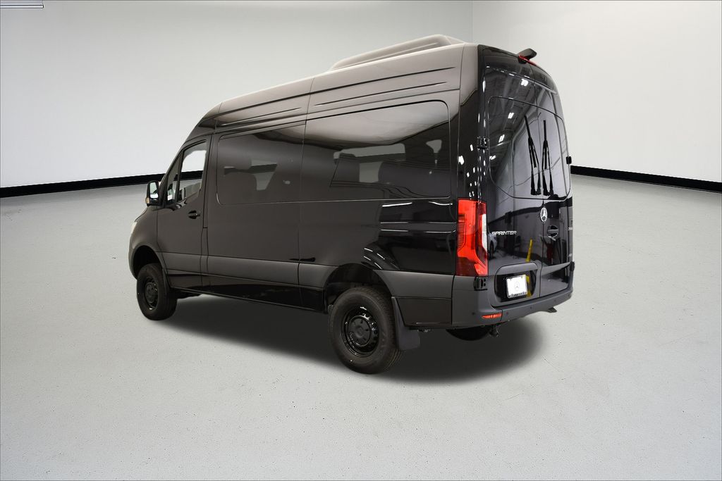Thumbnail: 2025 Mercedes-Benz Sprinter - 6