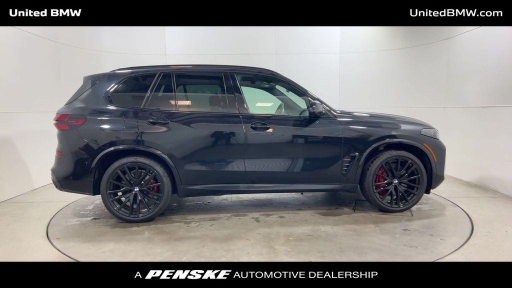 Thumbnail: 2024 BMW X5 - 9