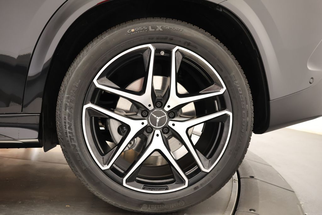 Thumbnail: 2026 Mercedes-Benz GLE - 13