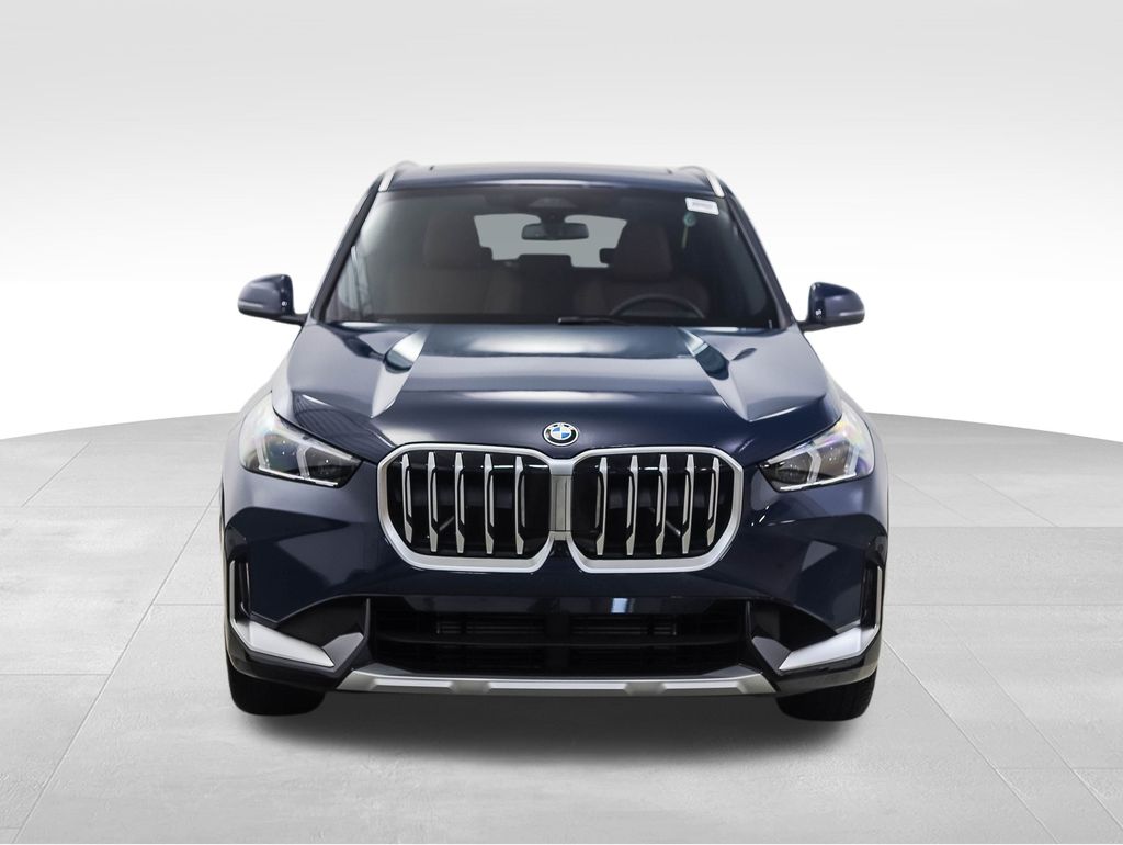 Thumbnail: 2026 BMW X1 - 8