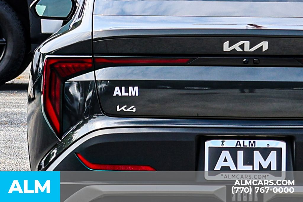 Used 2025 Gray Kia LXS image 13