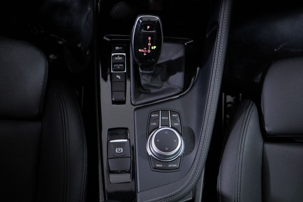 Thumbnail: 2020 BMW X1 - 14