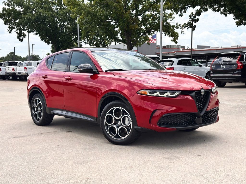 Alfa Rosso 2025 Alfa Romeo Tonale Hybrid 6-Speed Automatic