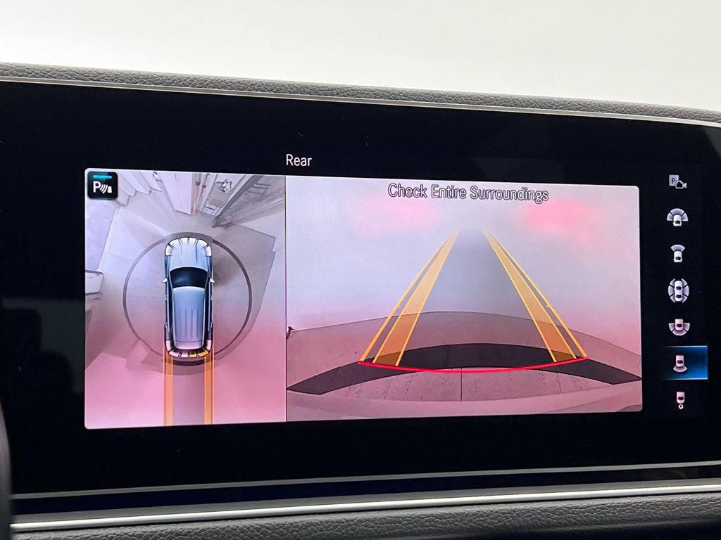 Thumbnail: 2023 Mercedes-Benz GLE - 15