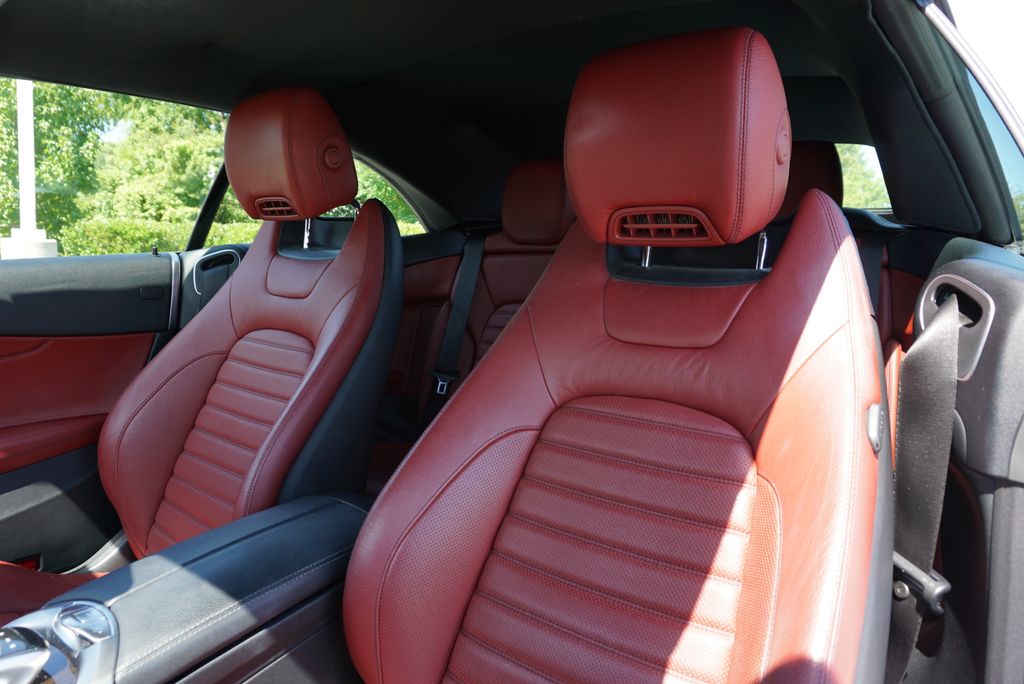 Thumbnail: 2017 Mercedes-Benz C-Class - 11