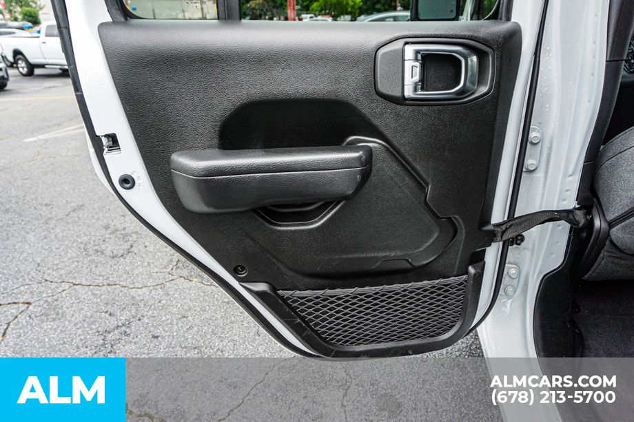 Used 2025 White Jeep Sport S image 52