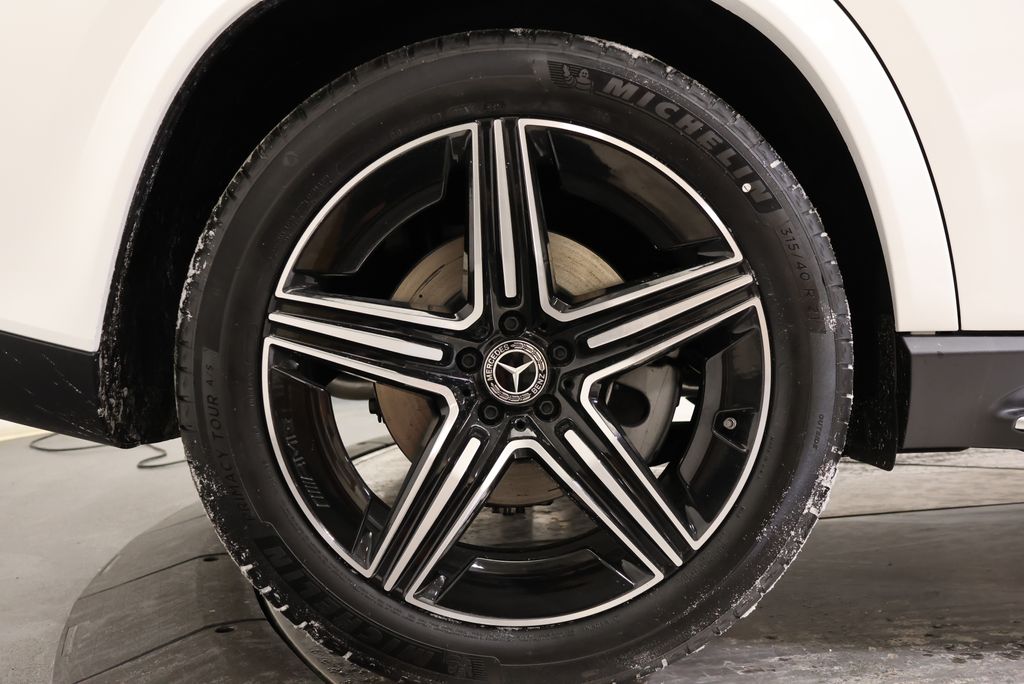 Thumbnail: 2026 Mercedes-Benz GLE - 13