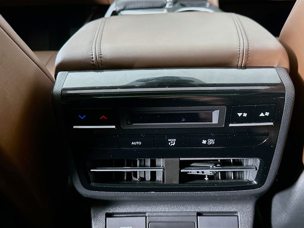 used 2023 Acura MDX car, priced at $38,999