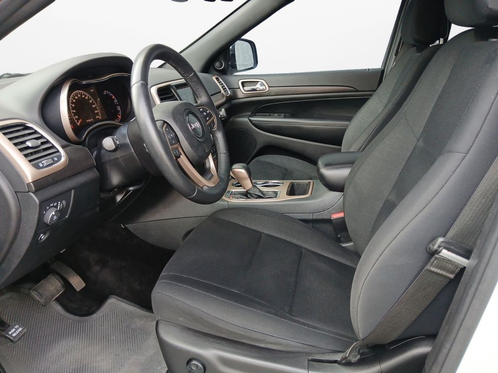 Used Car 2016 Jeep Grand Cherokee  Laredo For Sale Under $12,000 In Austin, Texas