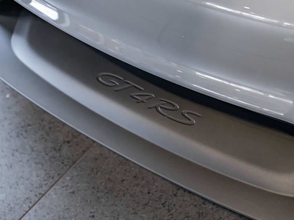 Used 2025 Gray Porsche GT4 RS image 30