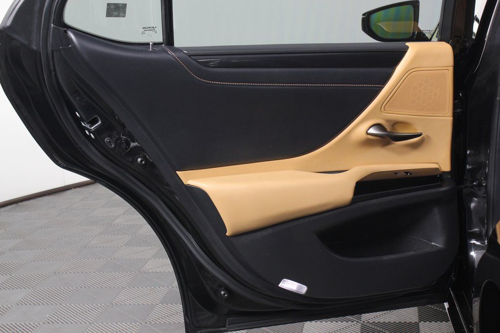 Thumbnail: 2024 Lexus ES - 13