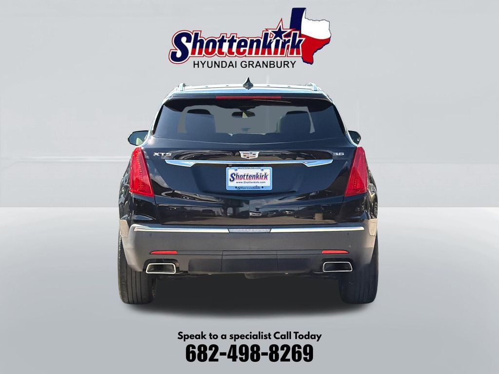 Used 2018 Cadillac XT5 SUV