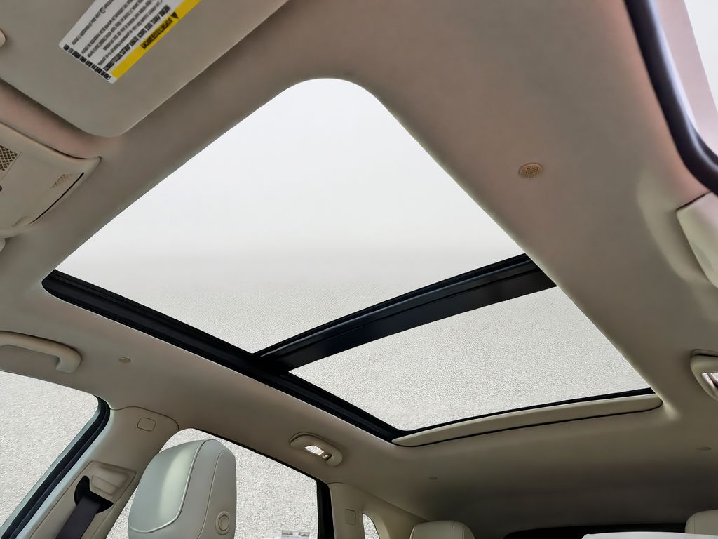 2022 Cadillac XT5 Premium Luxury White at AutoSavvy Houston Northwest