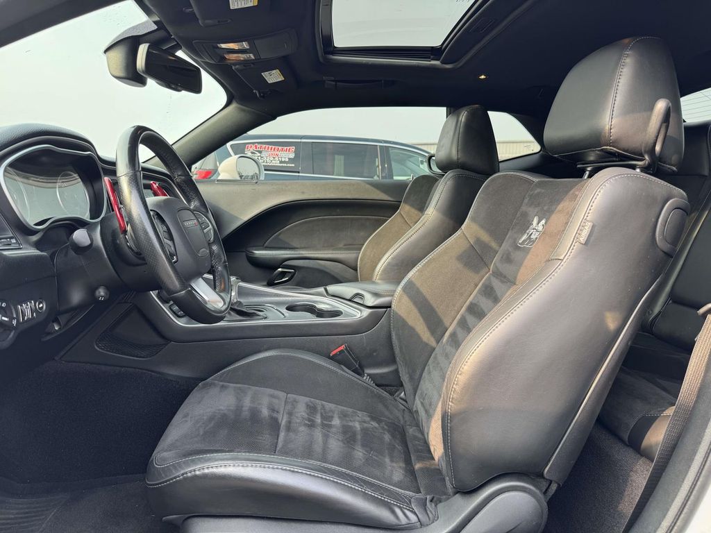 Used 2018 White Dodge R/T Scat Pack image 14