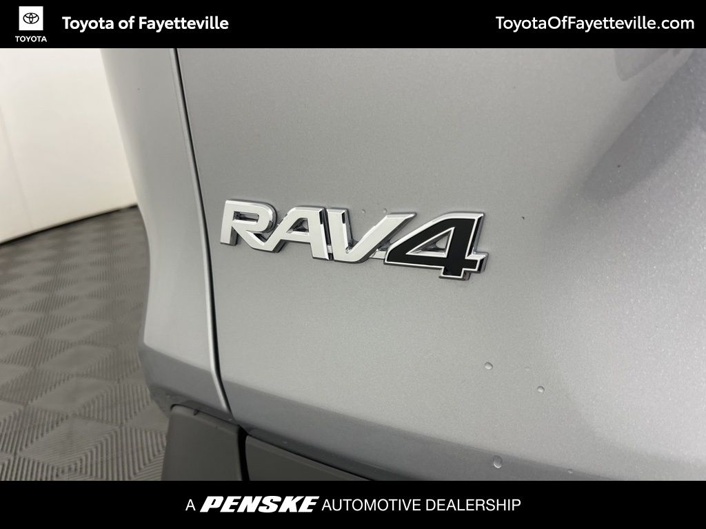 Thumbnail: 2025 Toyota RAV4 - 18