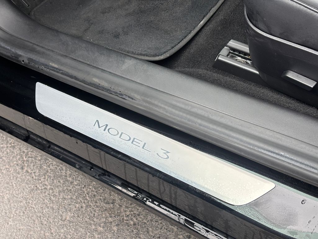 Used Car 2018 Tesla Model 3  Mid Range For Sale Under $25,000 In Austin, Texas