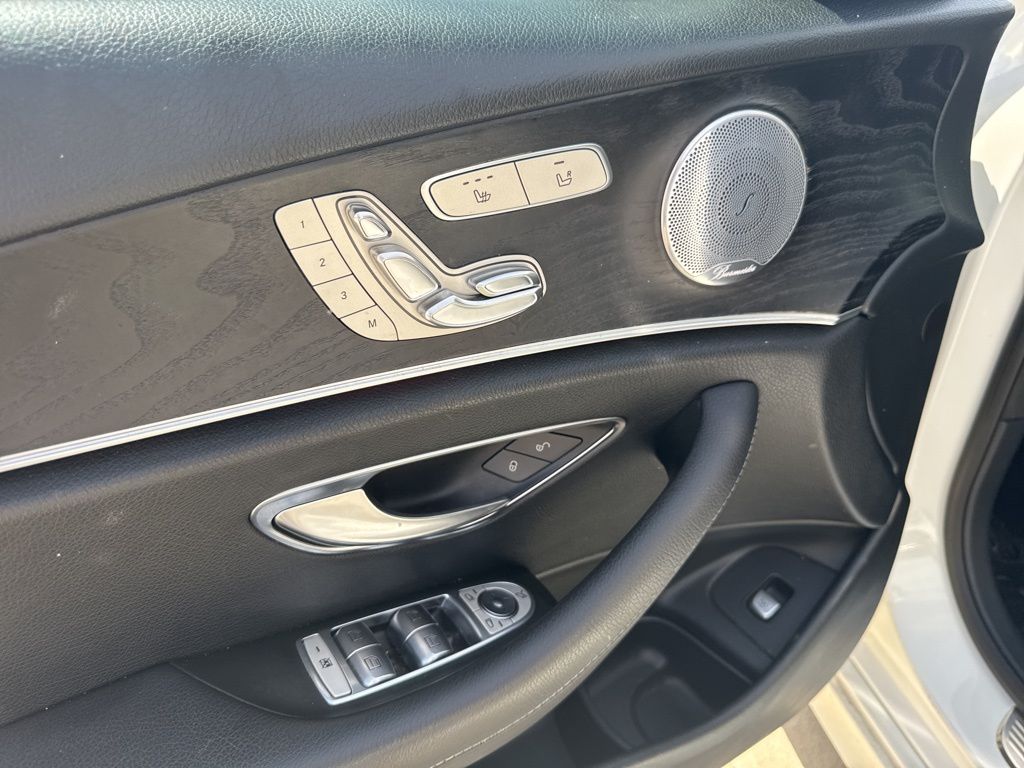 2018 Mercedes-Benz E-Class E 300 photo
