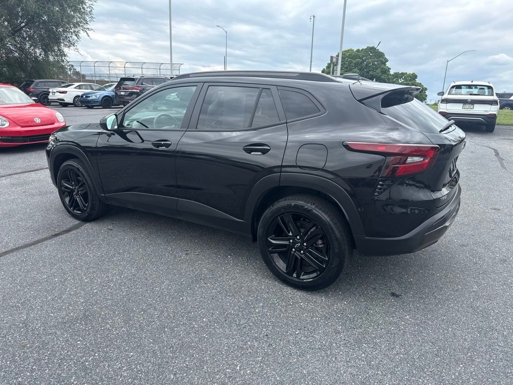 2025 Chevrolet Trax ACTIV Black at Klick Lewis Buick Chevrolet
