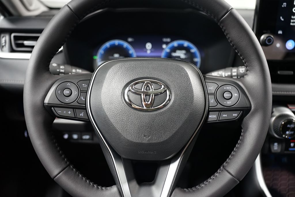 Thumbnail: 2025 Toyota RAV4 - 12