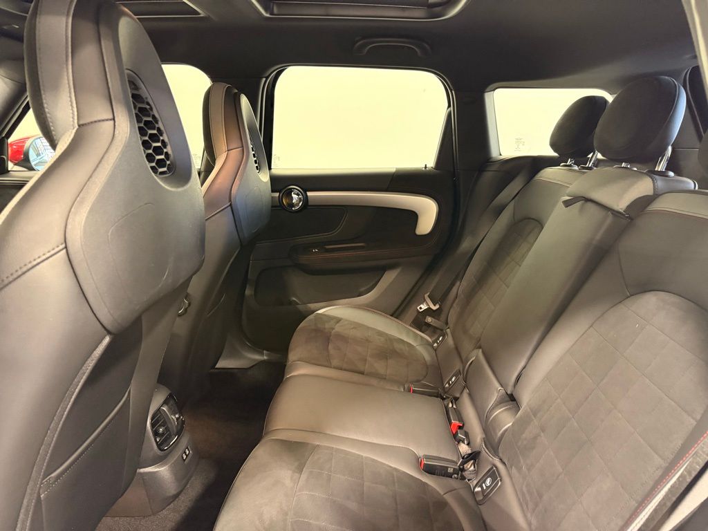 Thumbnail: 2023 MINI Cooper Countryman - 23