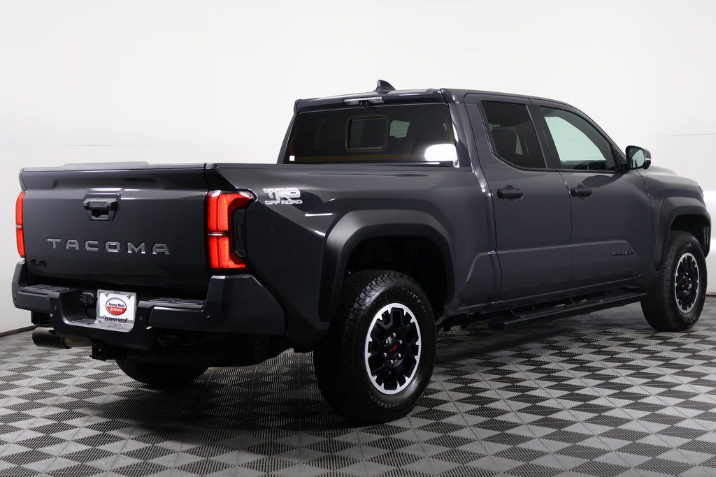 2025 Toyota Tacoma TRD Off-Road 4