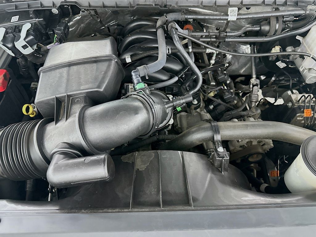 Used 2024 Gray Ford XL image 32