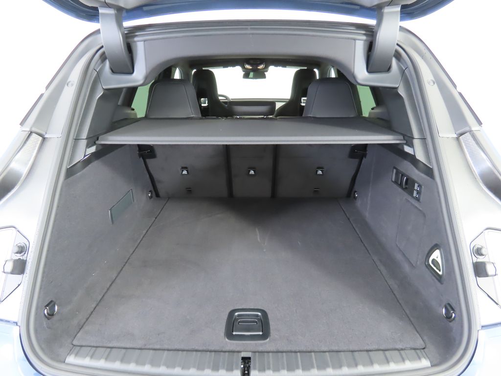 Thumbnail: 2026 BMW iX - 28