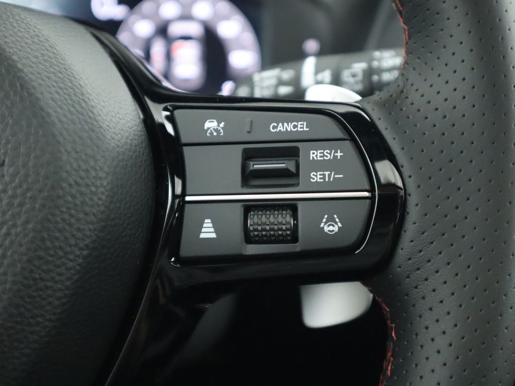 Thumbnail: 2025 Acura ADX - 14