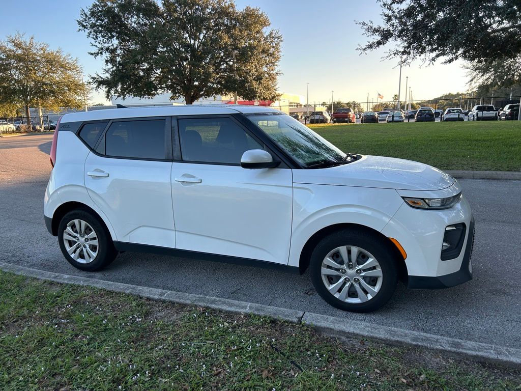 Thumbnail: 2020 Kia Soul - 7