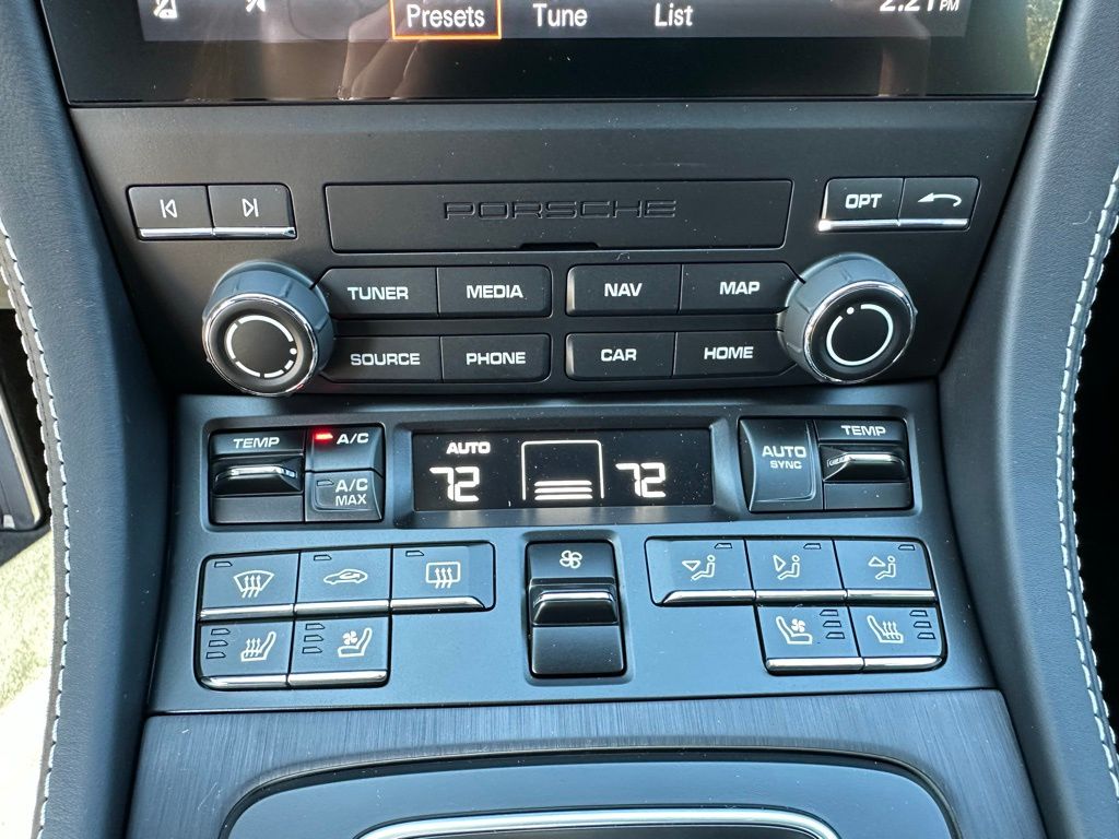 Thumbnail: 2025 Porsche 718 Boxster - 23