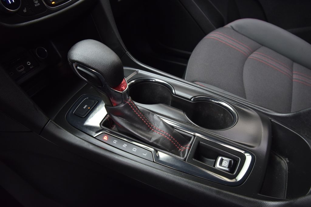 used 2022 Chevrolet Equinox car, priced at $25,000