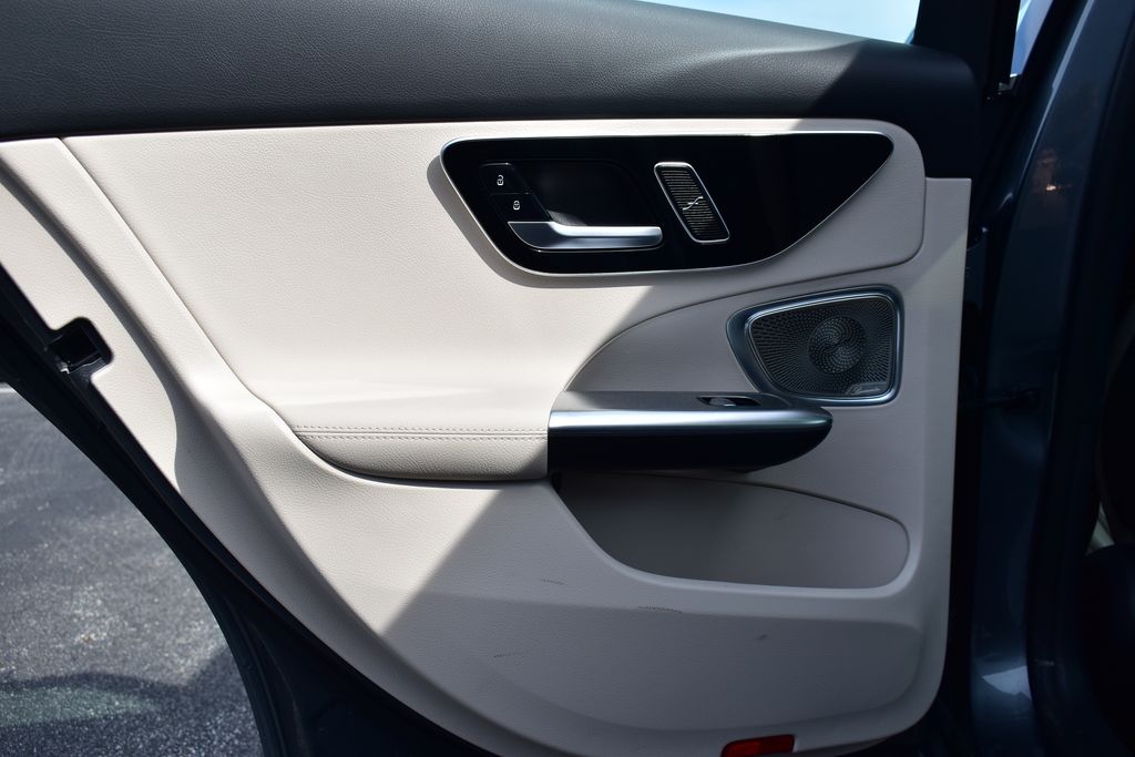 2022 Mercedes-Benz C-Class C 300 28