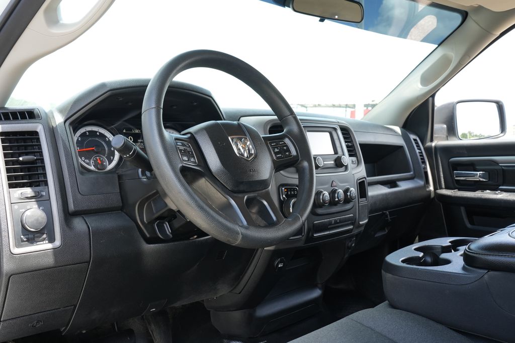 2023 Ram 1500 Classic Tradesman - 11