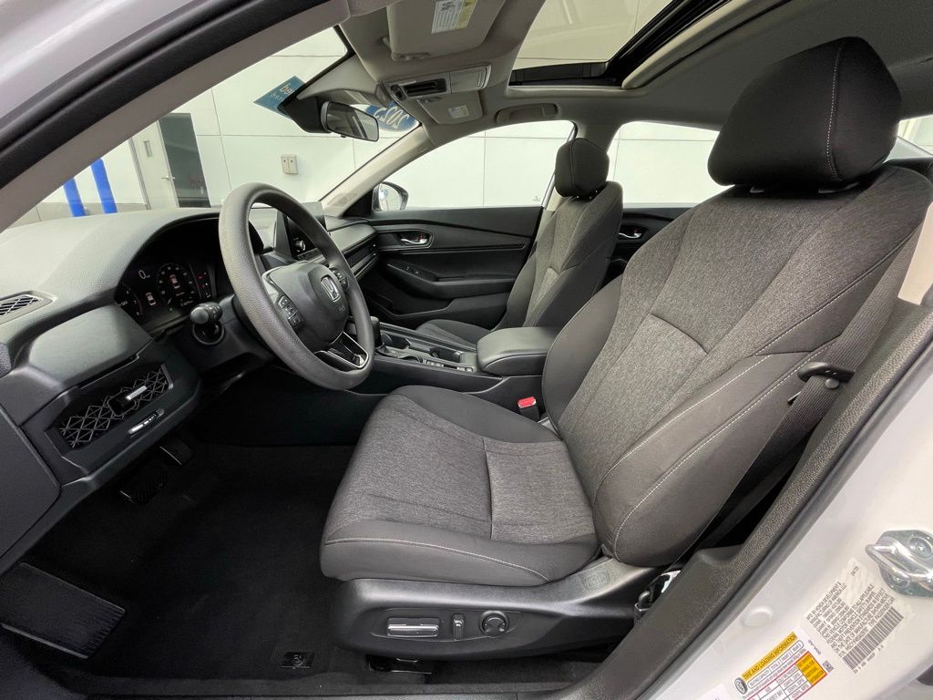 Thumbnail: 2025 Honda Accord - 26