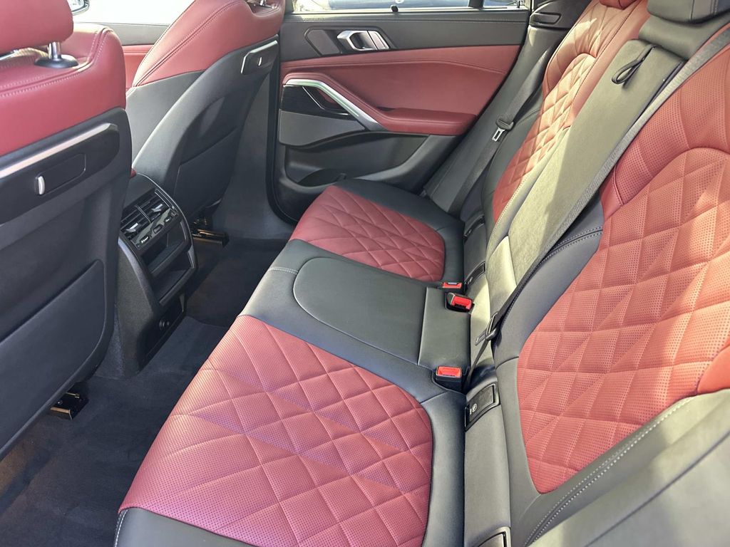 Thumbnail: 2024 BMW X6 - 27