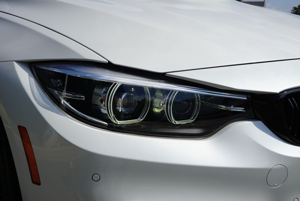 Thumbnail: 2018 BMW M3 - 10