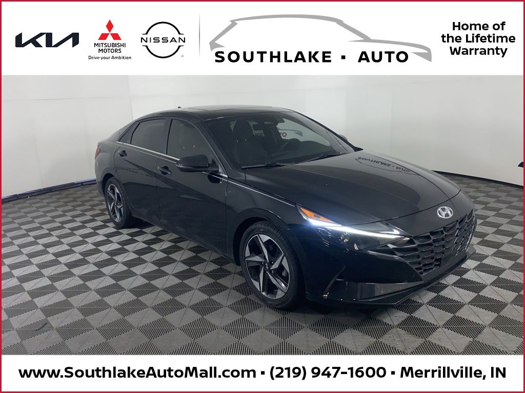 Phantom Black 2022 Hyundai Elantra SEL FWD Sedan Front-Wheel Drive Continuously Variable Transmission