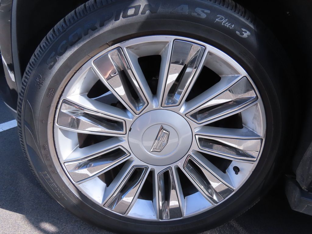 Thumbnail: 2020 Cadillac Escalade - 15
