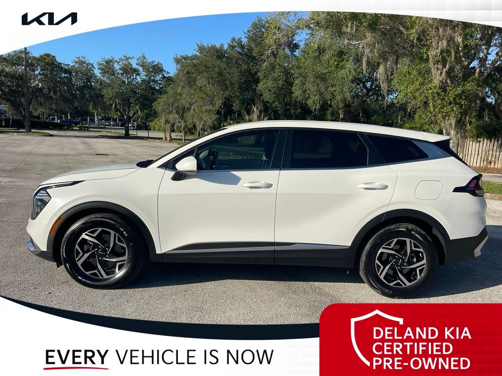 2025 Kia Sportage LX - Photo 10