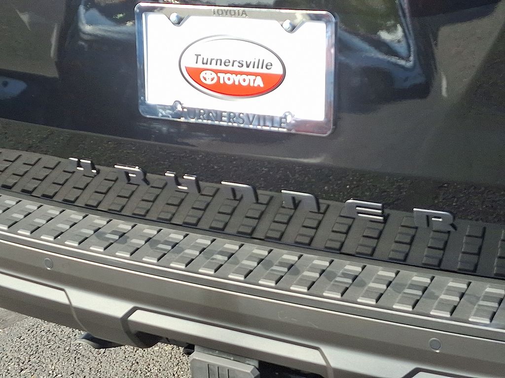 Thumbnail: 2025 Toyota 4Runner - 30