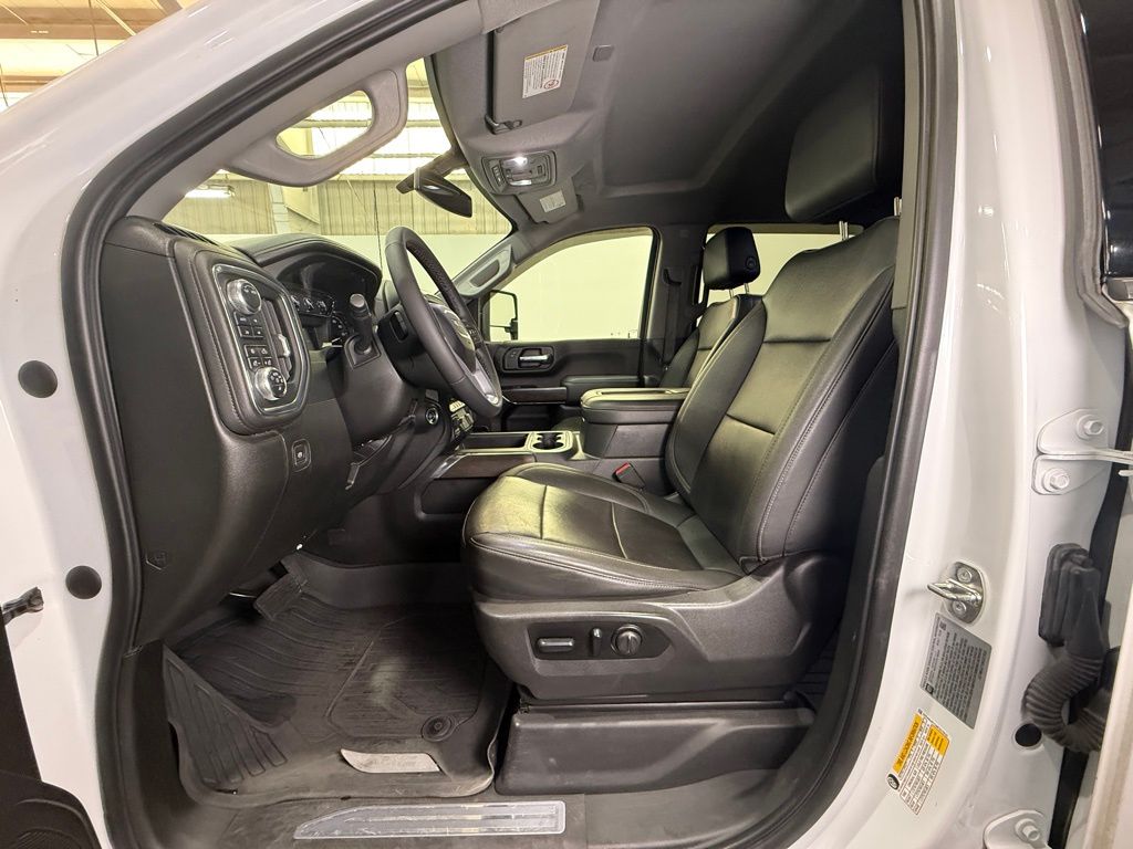 2022 GMC Sierra 3500HD SLT